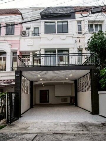 Bangkok, Villas, THB 43000,  0 Sq. Feet,  HR 10294 Townhome For Rent, 3 Floors, 230 Sq M., Baan Klang Muang, British Town,