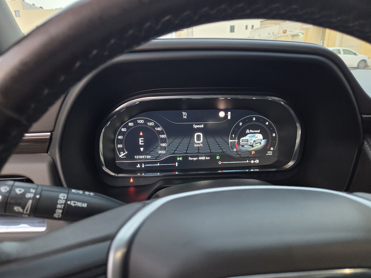Dammam, Vehicles, Cars & Trucks , SAR 145000,  GMC Yukon SLE 2022 Model Odo 131850km Maintained By Authorized Service Co. In Dammam,  2022,  Automatic,  131850 KM,  GMC Yukon SLE  Model Odo 131850km Maintained By Authorized Service Company