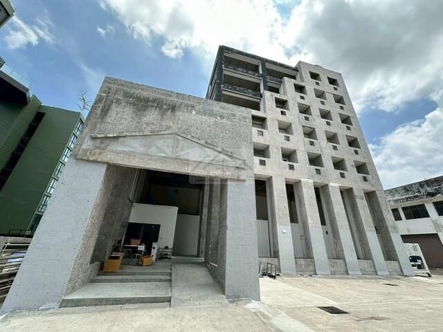 Bangkok, Real Estate For Sale, THB 125000000,  6 BR,  600 Sq. Feet,  BS 416 For Sale - For Rent, Large 7-story Building, 4,200 Sq M, With Warehouse, Potential