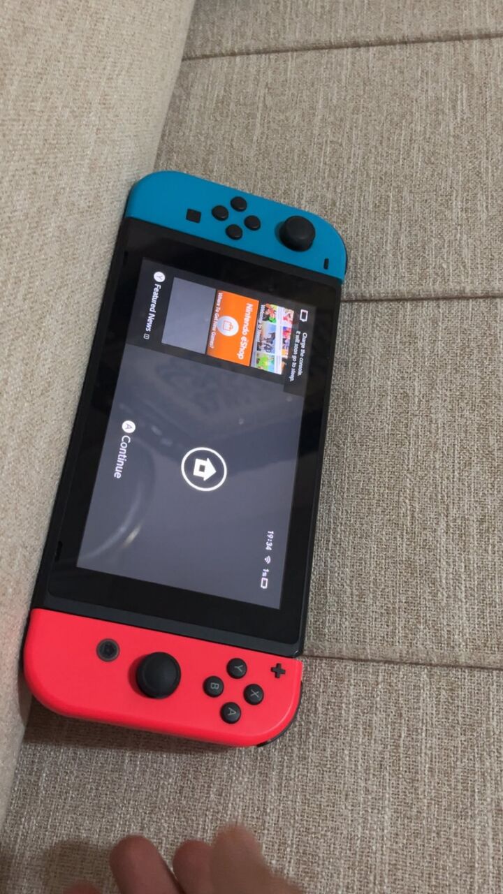 Al Khobar Al Shamalia, Video Games, SAR 1000,  Nintendo Switch V2 &ndash; Like New &ndash; Complete Set
