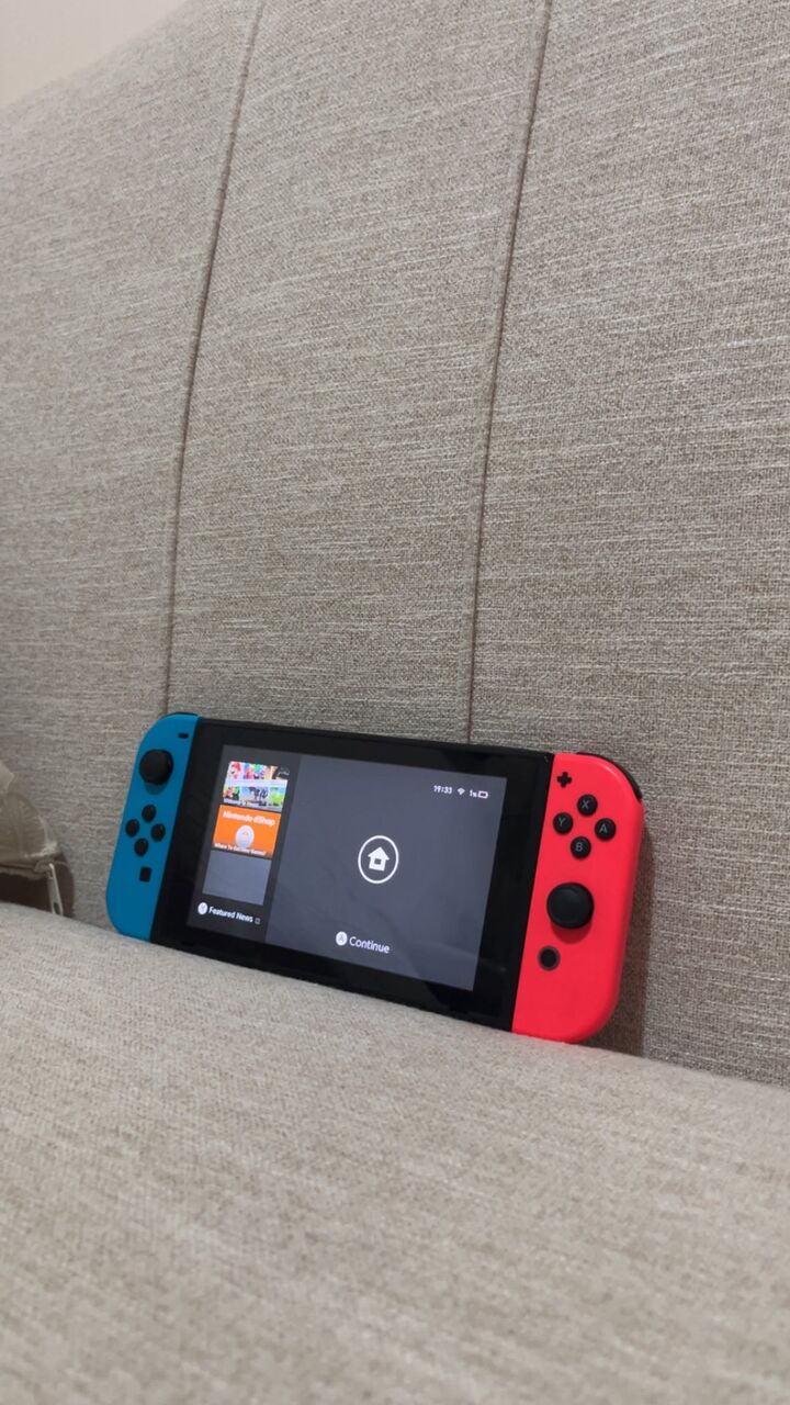 Al Khobar Al Shamalia, Video Games, SAR 1000,  Nintendo Switch V2 &ndash; Like New &ndash; Complete Set
