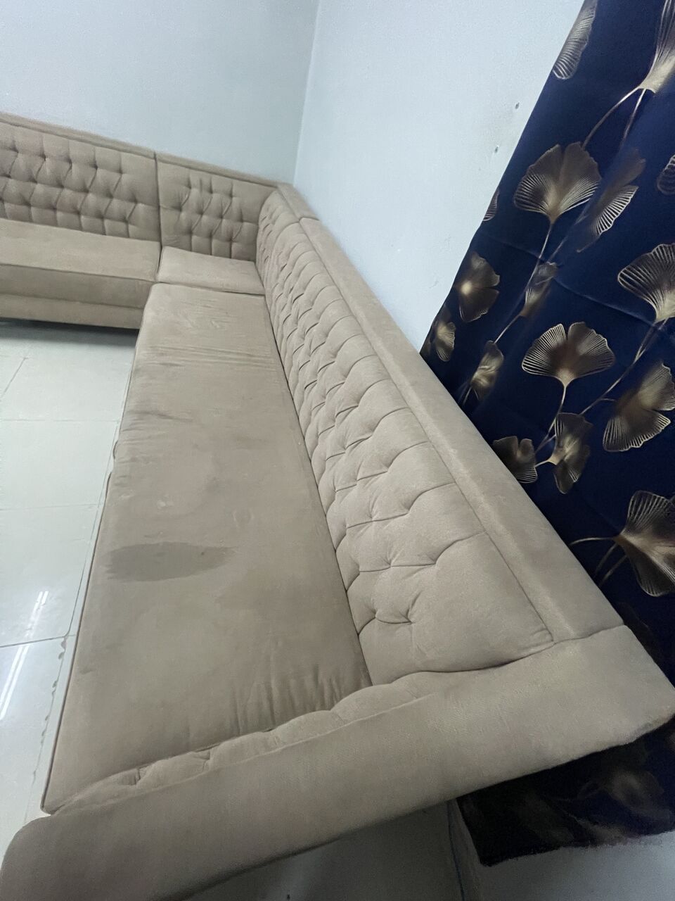 Jeddah, Furniture, 5 Seater Sofa For Sale