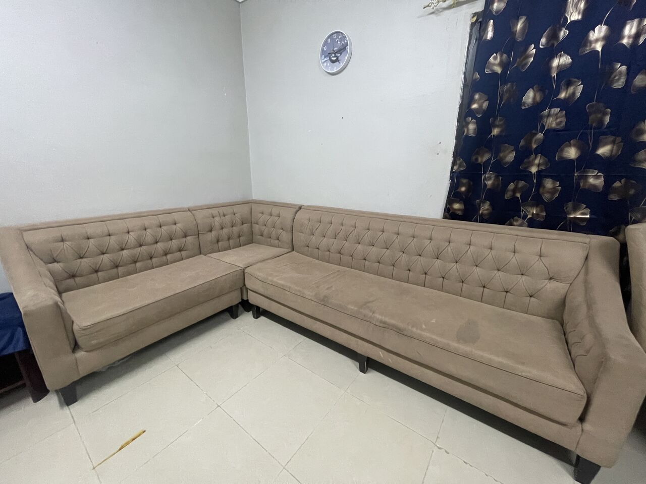 Jeddah, Furniture, 5 Seater Sofa For Sale