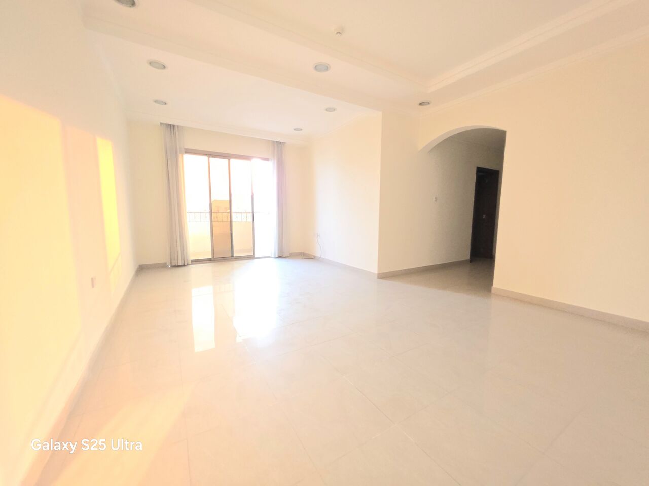 Tubli, Apartments, Flats, Houses & Villas, BHD 220/month,  3 BR,  Spacious 3 Bedroom Semi Furnished Apartment For Rent.
