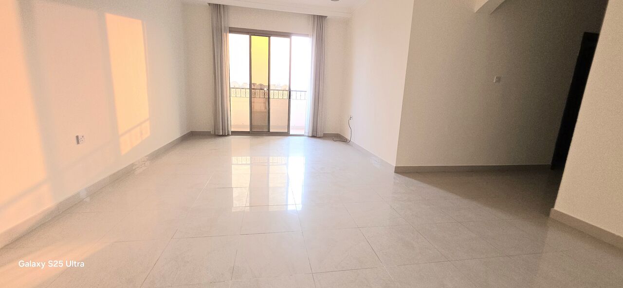 Tubli, Apartments, Flats, Houses & Villas, BHD 220/month,  3 BR,  Spacious 3 Bedroom Semi Furnished Apartment For Rent.