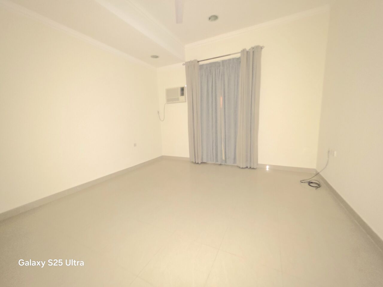 Tubli, Apartments, Flats, Houses & Villas, BHD 220/month,  3 BR,  Spacious 3 Bedroom Semi Furnished Apartment For Rent.