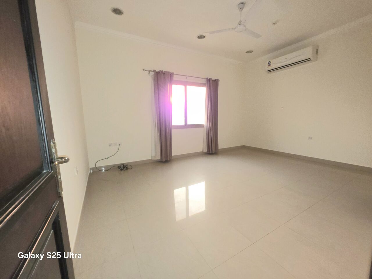 Tubli, Apartments, Flats, Houses & Villas, BHD 220/month,  3 BR,  Spacious 3 Bedroom Semi Furnished Apartment For Rent.