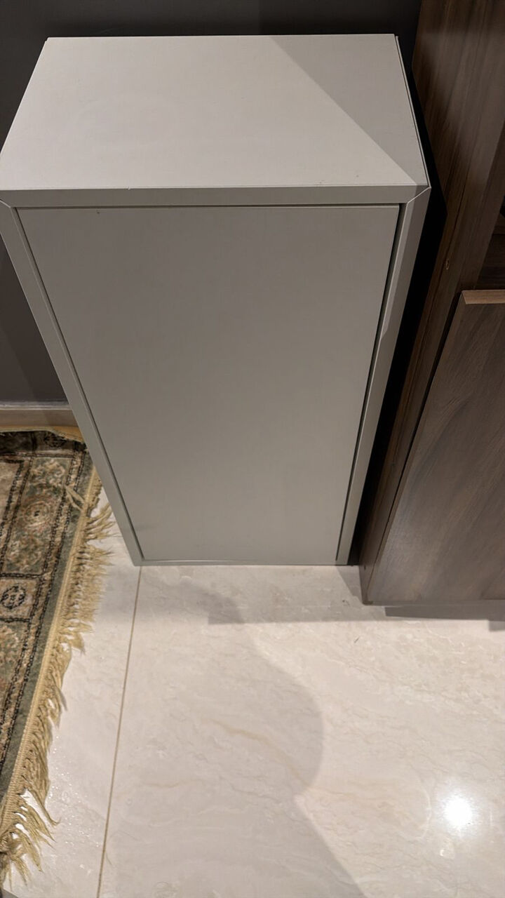 Riyadh, Furniture, SAR 30,  Eket Ikea White Shelf