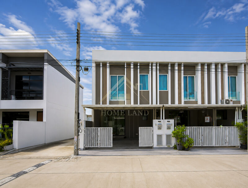 Bangkok, Real Estate For Sale, THB 2550000,  3 BR,  20 Sq. Feet,  BHL1317 Townhome The Proud Wongwaen - Ramintra (corner House, Cheapest In The Project)