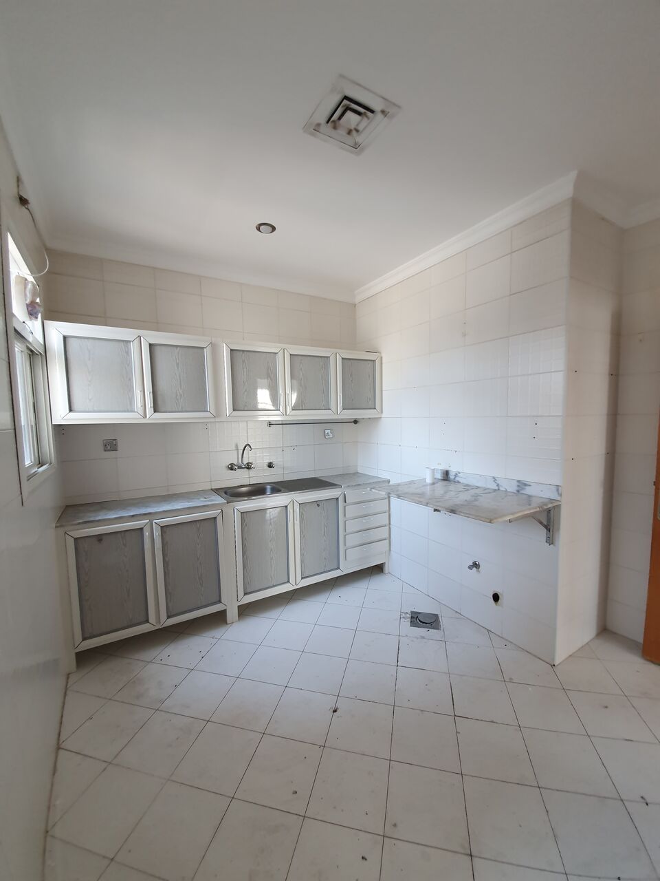 Salmiya, Apartments, Flats, Houses & Villas, KWD 360/month,  2 BR,  FOR RENT IN SALMIYA 2 BEDROOMS WITH POOL AND GYM