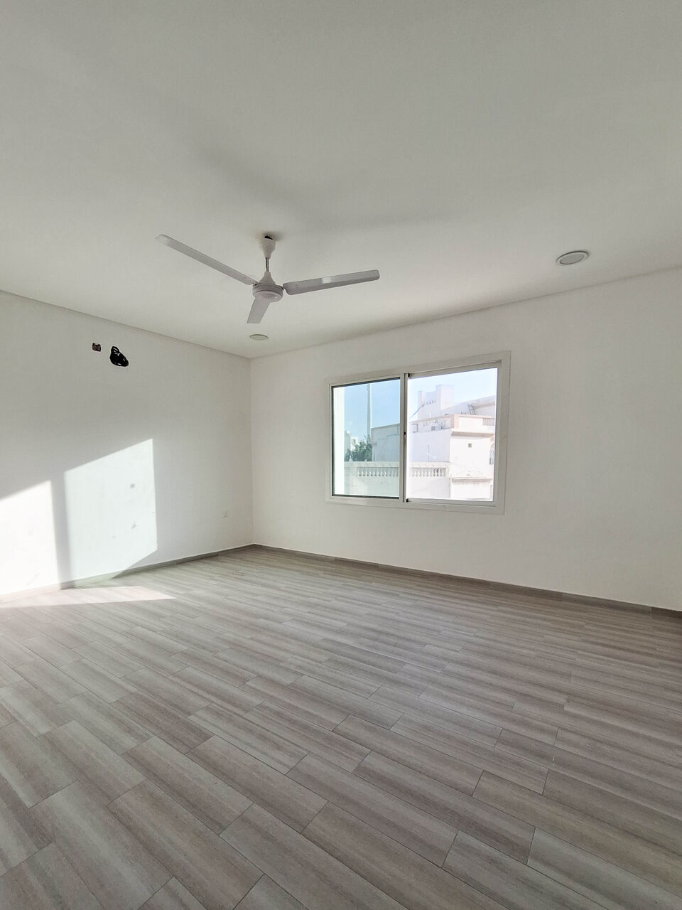 Jid Ali, Apartments, Flats, Houses & Villas, BHD 210/month,  2 BR,  For Rent An Apartment In Jid Ali Area.