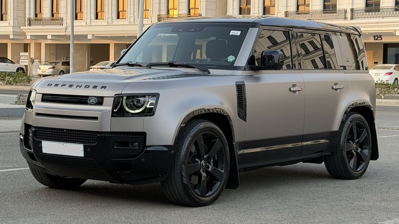 Jeddah, Items Wanted, 2023 Land Rover Defender 110 V8 Supercharged