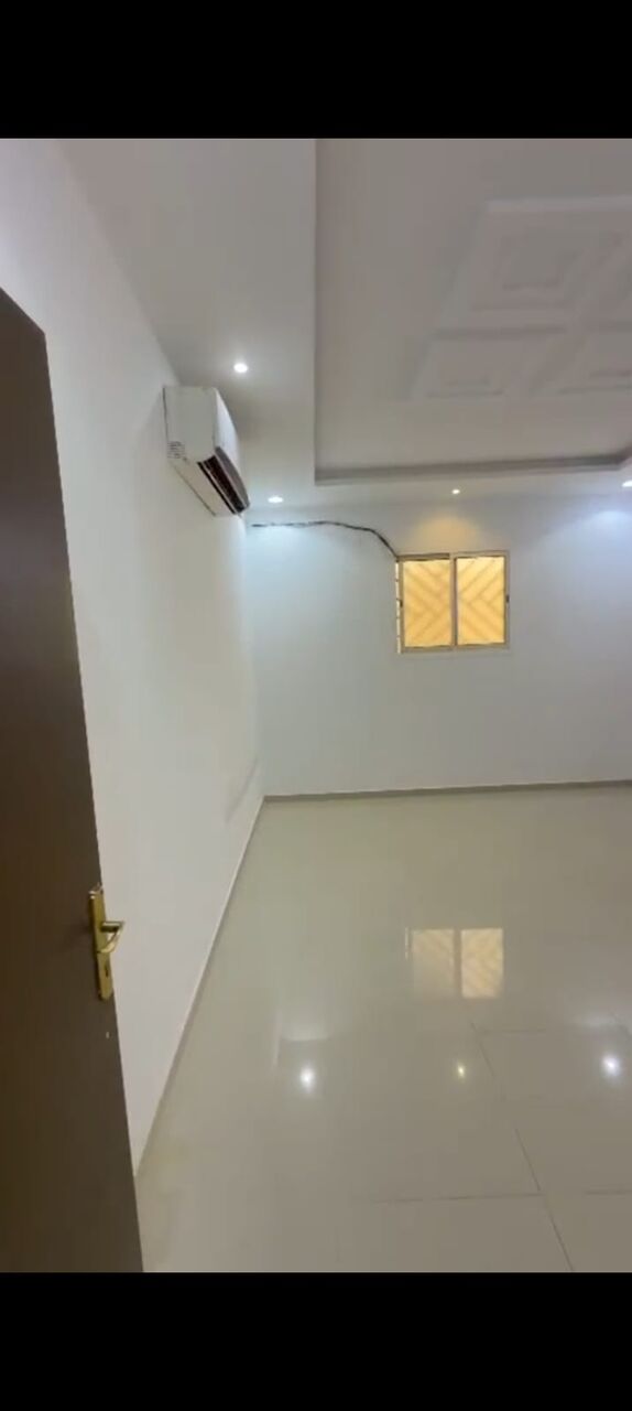 Al Rawdah, Apartments, Flats, Houses & Villas, SAR 35000/year,  3 BR,  Family Apartment Ground Floor With AC Kitchen Installed Specious House