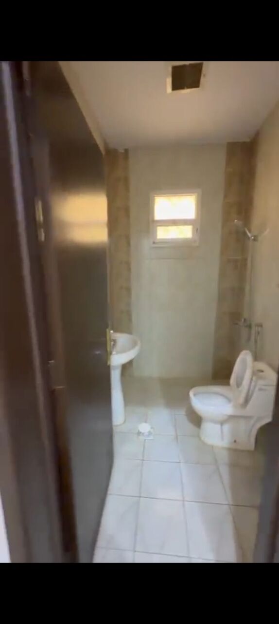 Al Rawdah, Apartments, Flats, Houses & Villas, SAR 35000/year,  3 BR,  Family Apartment Ground Floor With AC Kitchen Installed Specious House