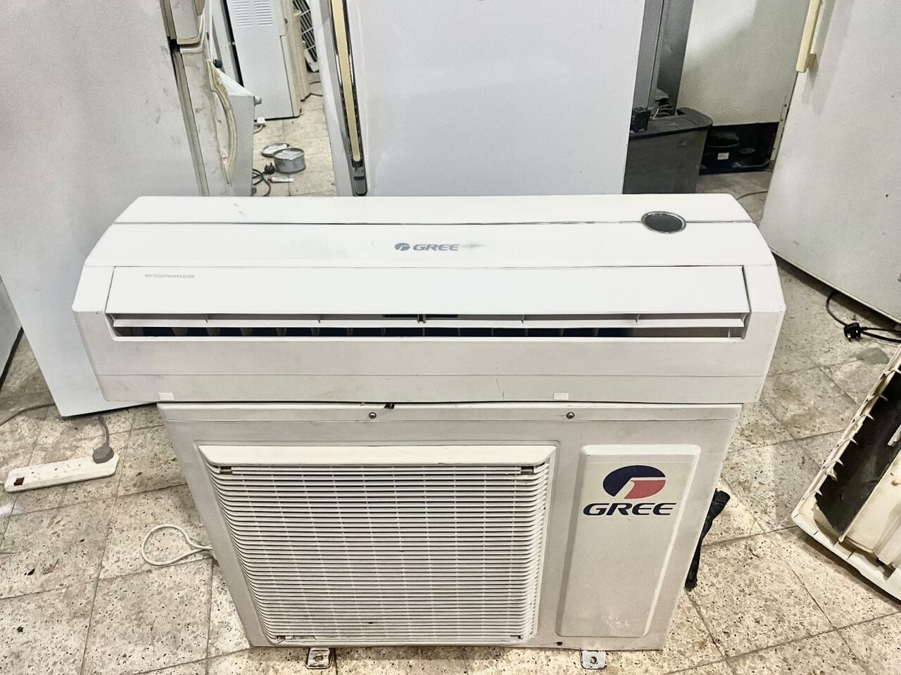 Riyadh, Air Conditioners, SAR 300,  Window And Split Ac Exchange With Warranty