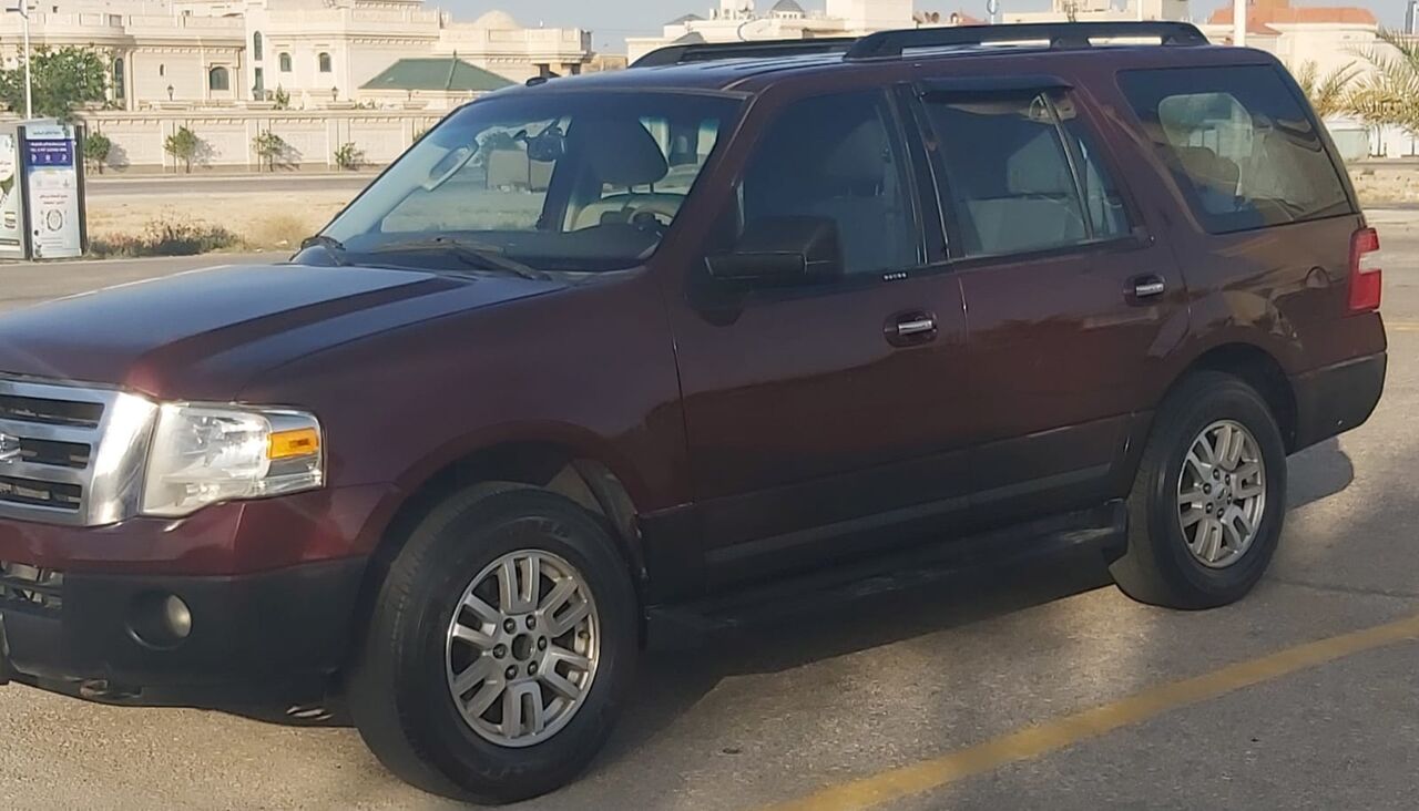 Dammam, Vehicles, Cars & Trucks , SAR 26000,  Ford Expedition XLT,  2013,  Automatic,  323000 KM,  Ford Expedition