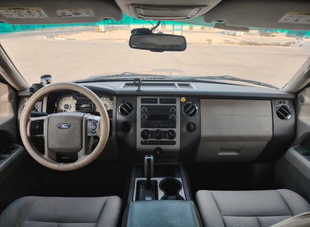 Dammam, Vehicles, Cars & Trucks , SAR 26000,  Ford Expedition XLT,  2013,  Automatic,  323000 KM,  Ford Expedition