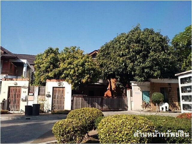 Bangkok, Real Estate For Sale, THB 6940000,  3 BR,  90 Sq. Feet,  Single House For Sale, Phuengjai Project, Soi Hathairat 33/1, Hathairat Road. Bangkok