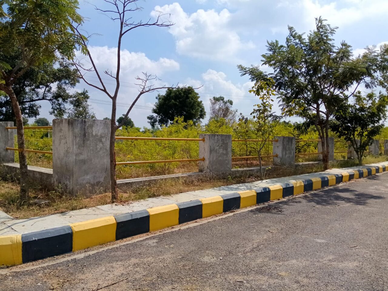 Hyderabad, Residential Plots, INR 18000,  200 Sq. Yard,  HMDA Gated Residential Plots Sale In Mirkhanpet Skill University 330 Ft Road