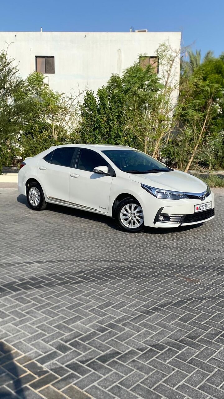 Hamad Town, Vehicles, Cars & Trucks , BHD 4100,  Toyota Corolla,  2018,  Automatic,  160000 KM,  Corolla  Neat And Clean For Sale