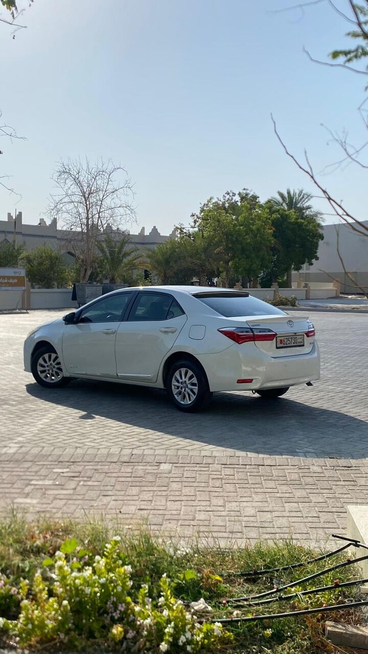 Hamad Town, Vehicles, Cars & Trucks , BHD 4100,  Toyota Corolla,  2018,  Automatic,  160000 KM,  Corolla  Neat And Clean For Sale