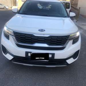 SAR 46000,  Kia Seltos,  2020,  Automatic,  107000 KM,  Diesel Turbo 1.6 L Original Paint, Genuine Paint, Facotry Cndtion Low Mileage, Pearl Color