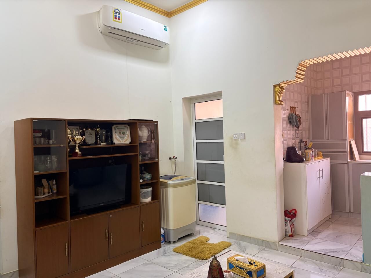 Manama, Furniture, BHD 100,  Expart Leaving Bahrain