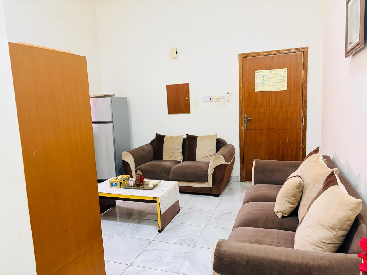 Manama, Furniture, BHD 100,  Expart Leaving Bahrain