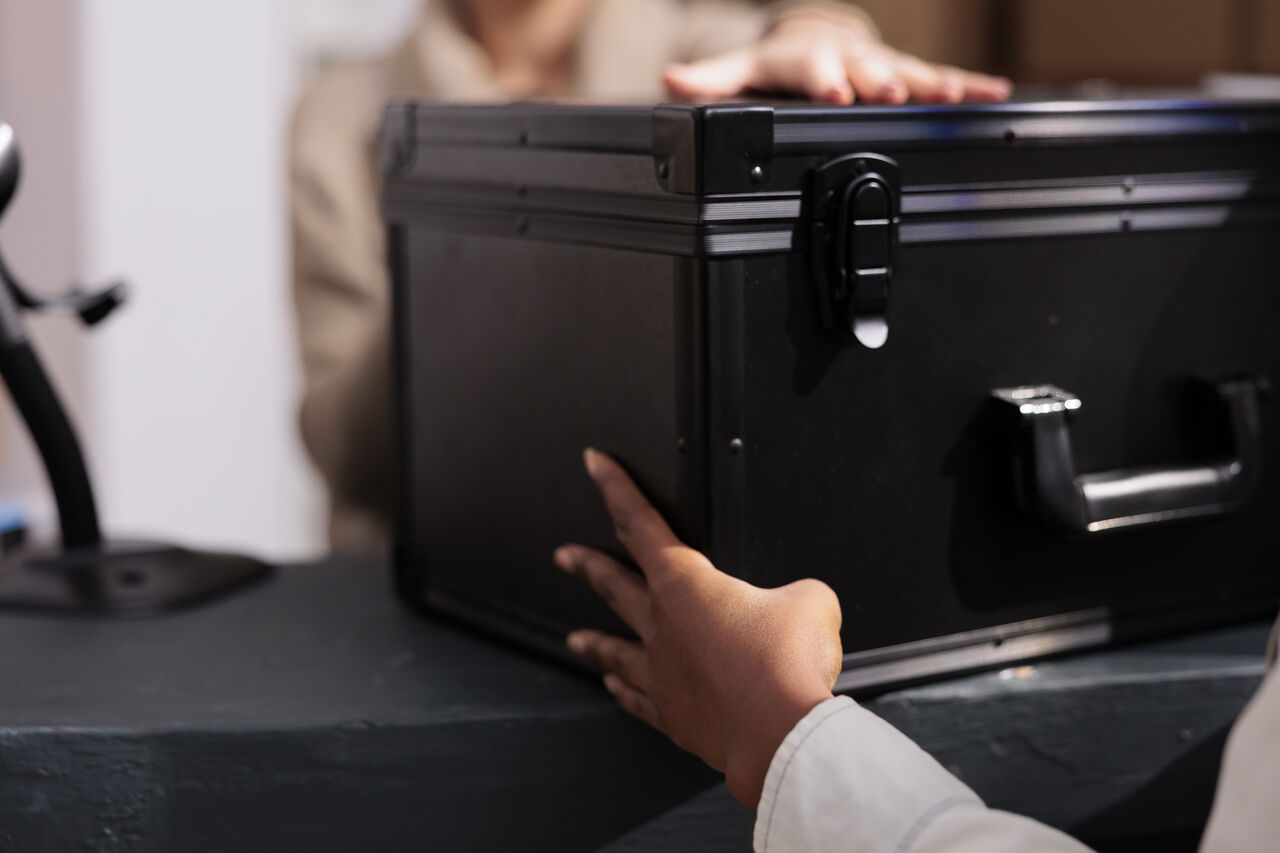 Coimbatore, Business, Safe Deposit Locker Coimbatore | Secure Locker For Jewellery Storage