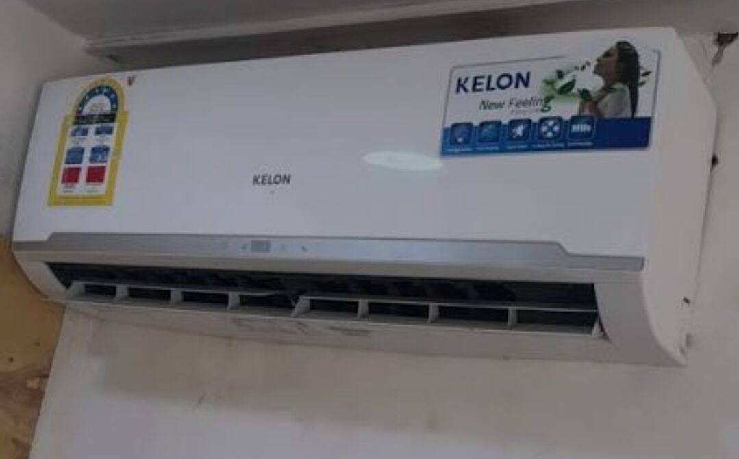 Manama, Air Conditioners, BHD 135,  Split AC Second Hand For Sale With Installation And Warranty