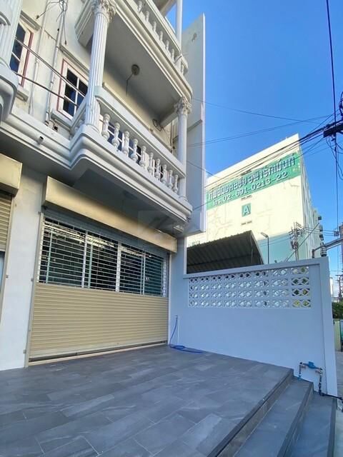 Bangkok, Villas, THB 38000,  18 Sq. Feet,  Townhouse For Rent, 3 Floors, 18 Sq M, Soi Pracharat Bamphen 9, Ratchada-Huai Khwang