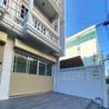 THB 38000,  18 Sq. Feet,  Townhouse For Rent, 3 Floors, 18 Sq M, Soi Pracharat Bamphen 9, Ratchada-Huai Khwang