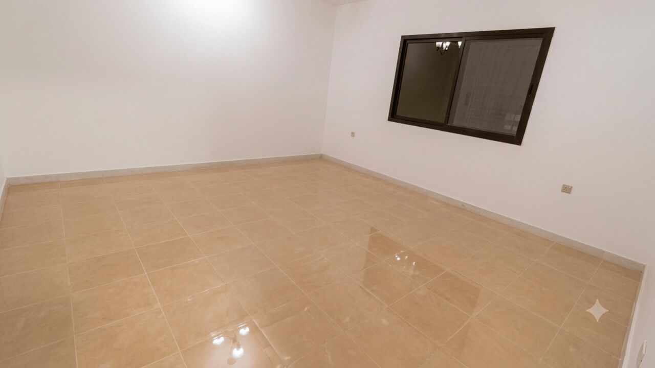 Kuwait City, Apartments, Flats, Houses & Villas, KWD 600/month,  3 BR,  Apartment For Rent In Al-Khalidiyah, Ground Floor, Shared Entrance.
