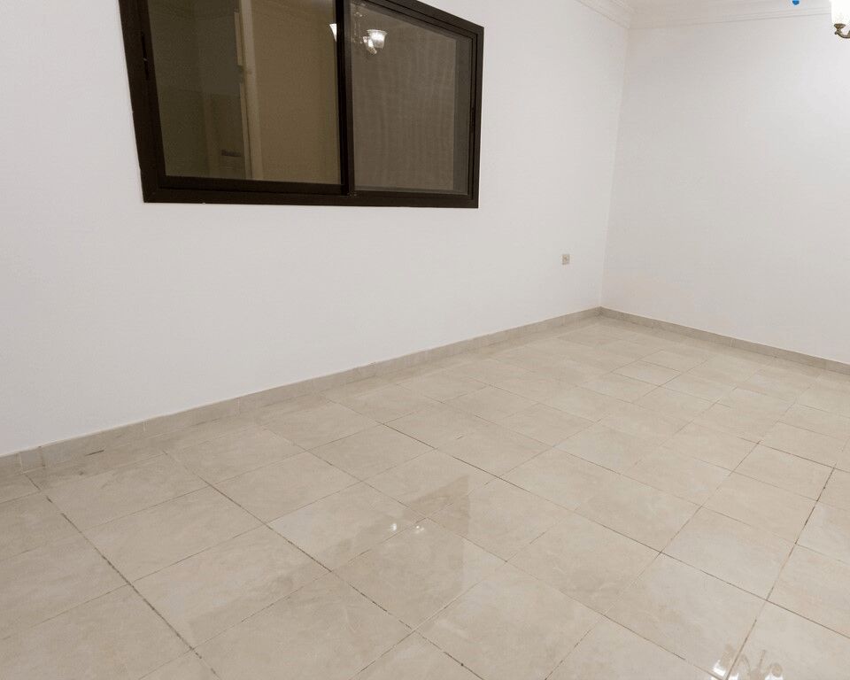 Kuwait City, Apartments, Flats, Houses & Villas, KWD 600/month,  3 BR,  Apartment For Rent In Al-Khalidiyah, Ground Floor, Shared Entrance.