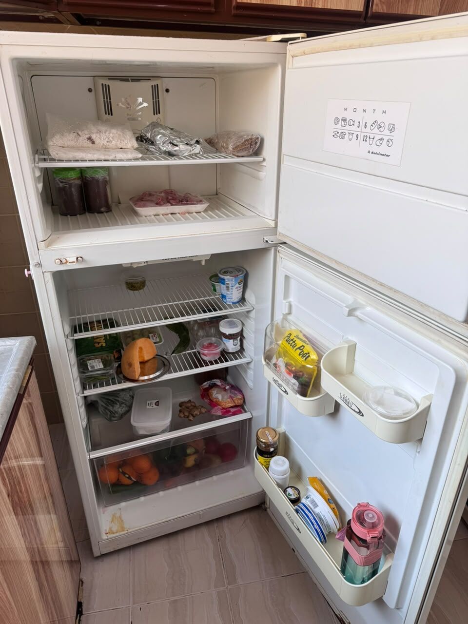 Khobar, Household Items, SAR 300,  Fridge , Refrigerator , Kelvinator Household Items
