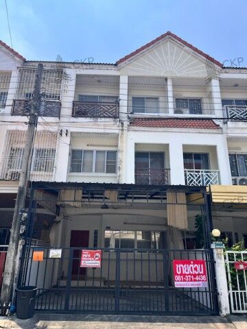 Bangkok, Real Estate For Sale, THB 2890000,  3 BR,  25 Sq. Feet,  3-story Townhome For Sale With Mezzanine, Tha It-Ratchapruek Location, Size 24.7 Sq M,