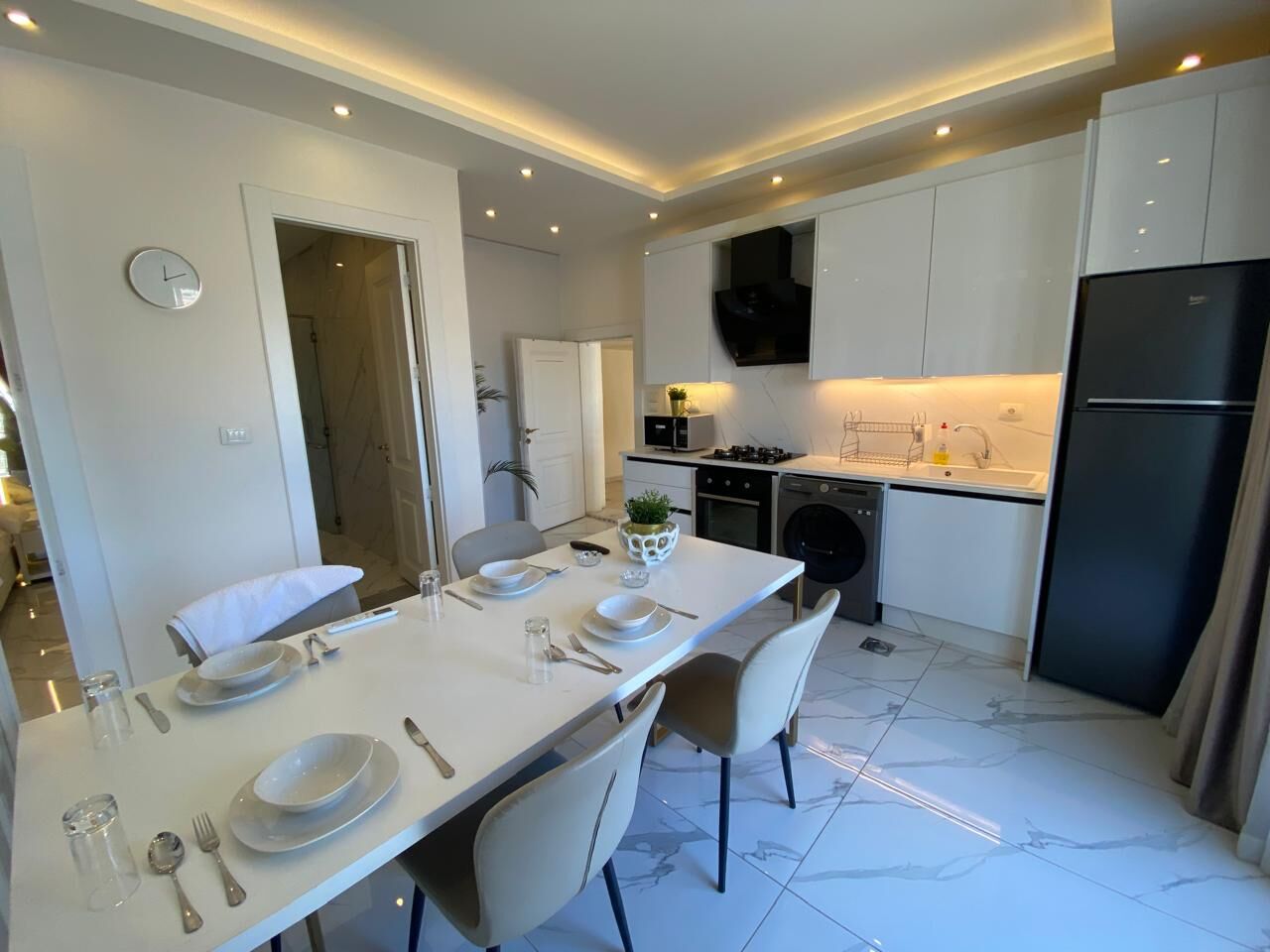 Amman, Apartments, Flats, Houses & Villas, JOD 12000/year,  Furnished,  1 BR,  7 Sq. Meter,  Rooftop Apartment For Rent