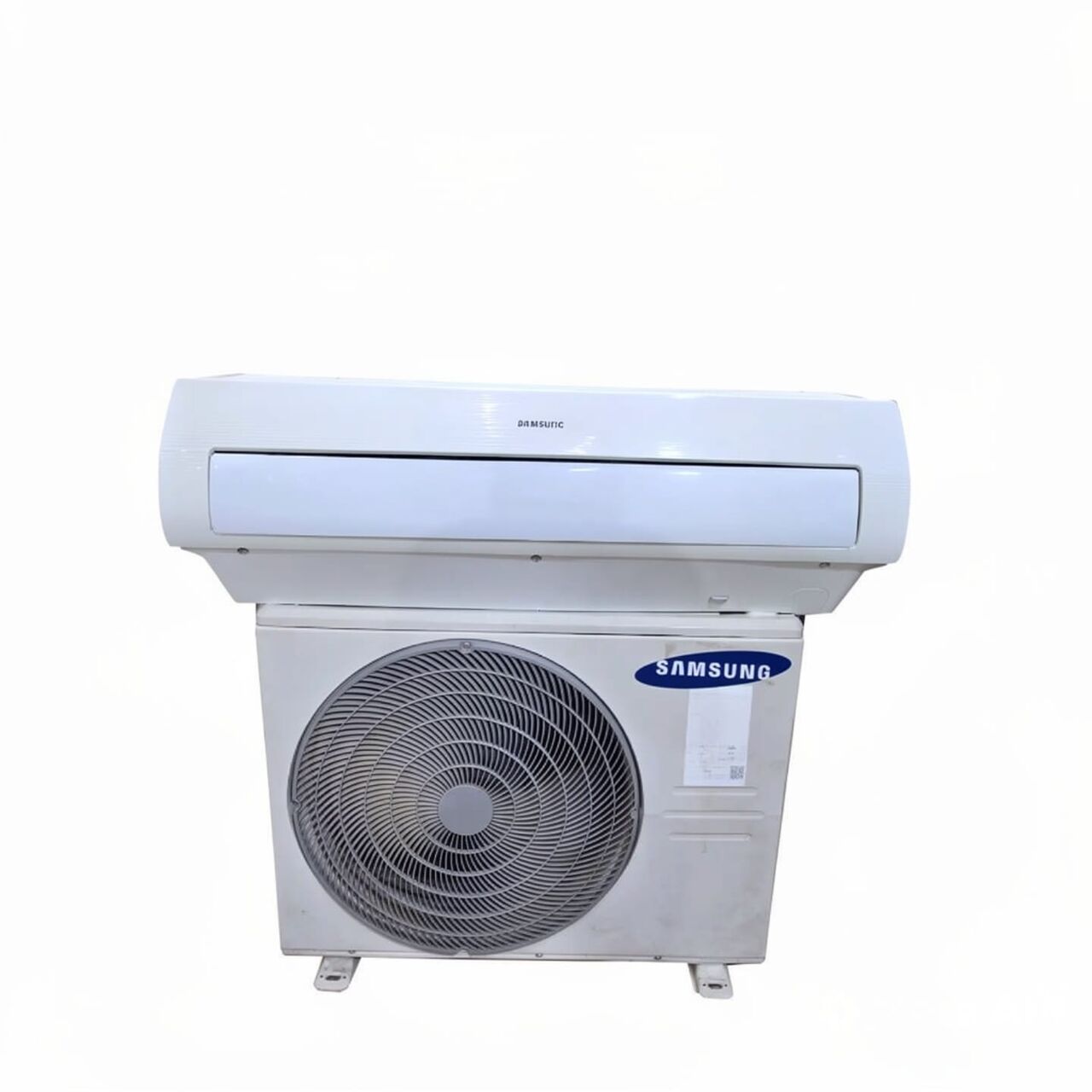 Al Malaz, Air Conditioners, SAR 700,  All Tife Split & Window AC 1 - 5Ton - Excellent Cooling - Slightly Used"