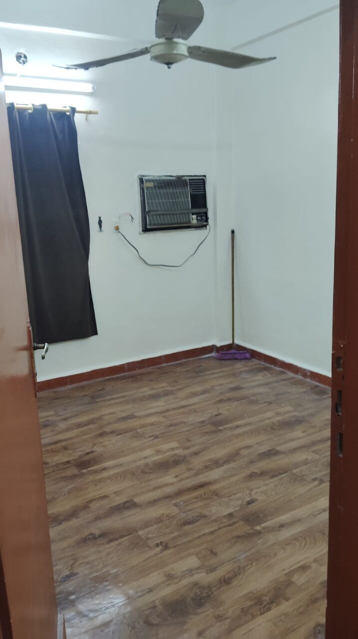 Dammam, Roommates, SAR 500/month,  Room Available With Kitchen & Wifi Very Clean & Good