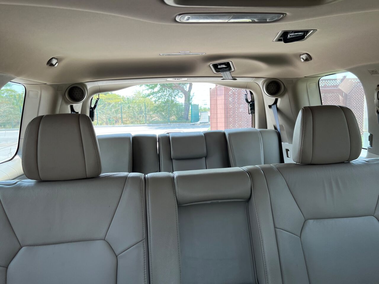 Riffa, Vehicles, Cars & Trucks , BHD 2400,  Honda Pilot,  2012,  Automatic,  250000 KM,    FULL OPTION MODEL  FOR SALE