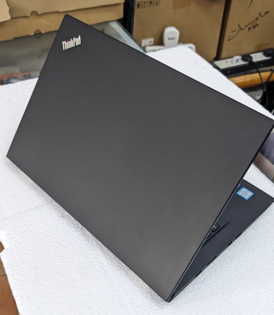 Manama, Computers, BHD 108,  LENOVO X1 CARBON Core I7 Thin & Slim Laptop 14" Display 16GB RAM 256GB SSD M.2 35x Fast