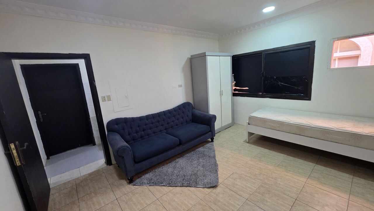 Jubail, Rooms for Rent, SAR 100/month,  Clean & Spacious Furnished 1Room+itchen+Corrido For Executive Bachelor - Al Merqab, Jubail