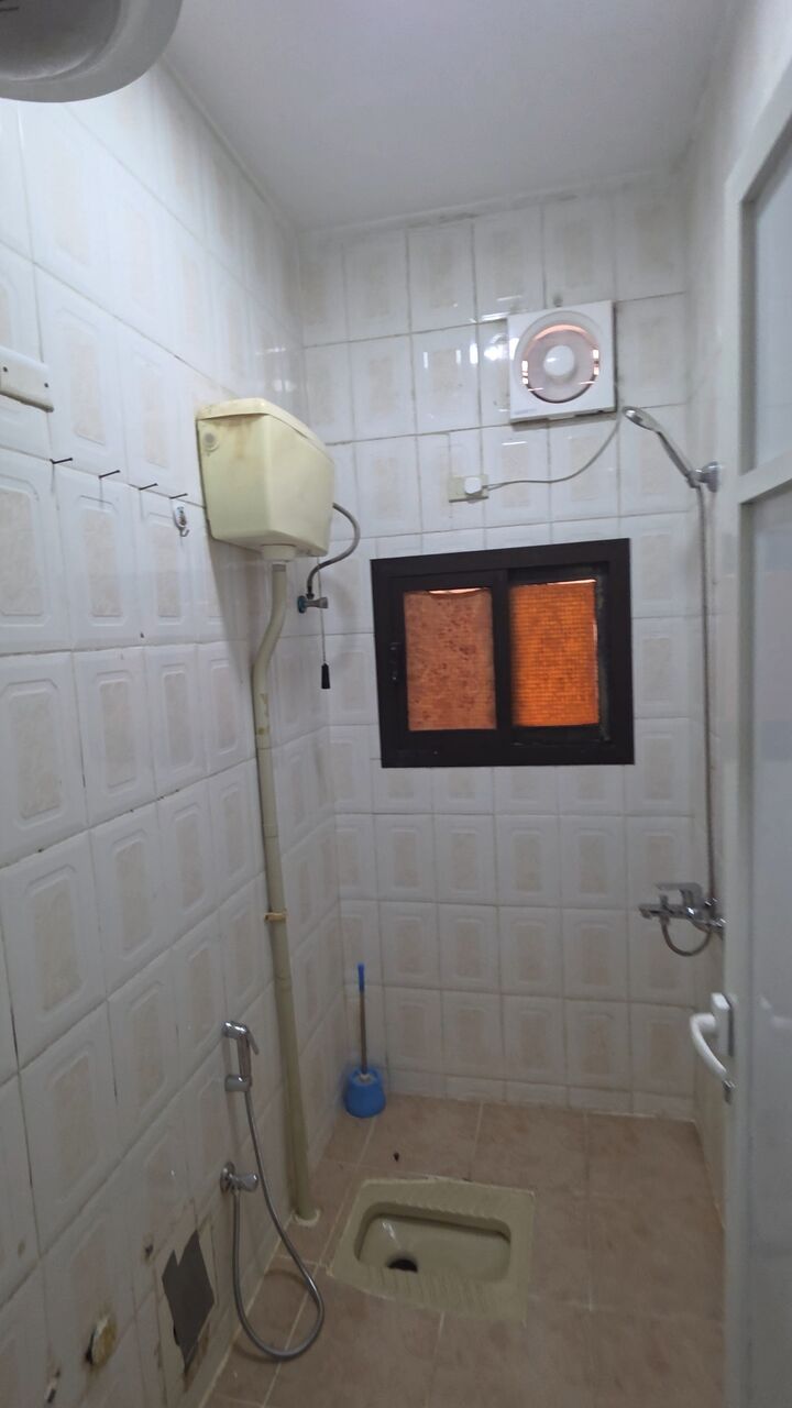 Jubail, Rooms for Rent, SAR 100/month,  Clean & Spacious Furnished 1Room+itchen+Corrido For Executive Bachelor - Al Merqab, Jubail