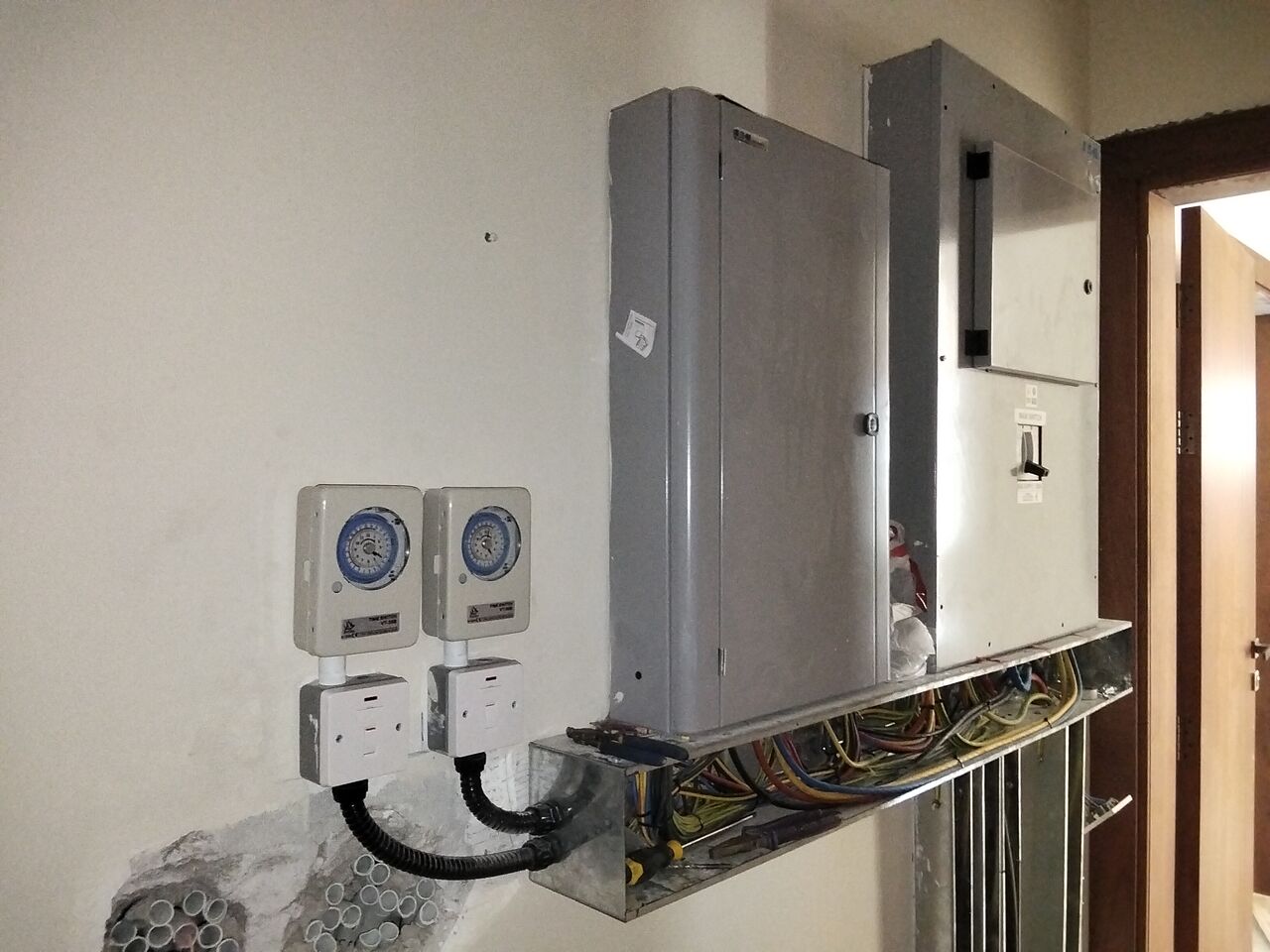 Doha, Technical, Professional Electrician Service - Quick Repair