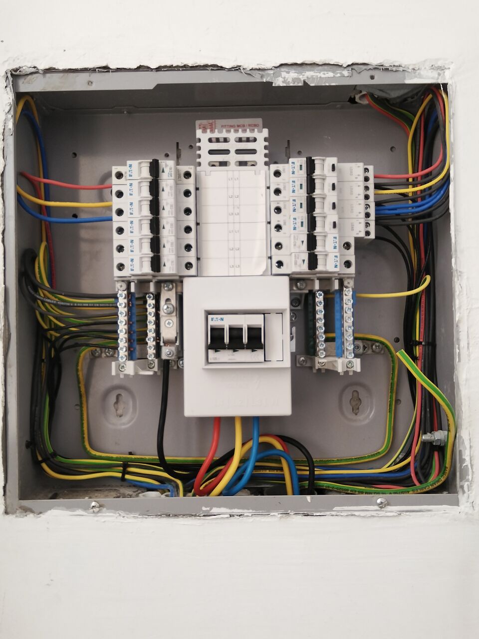 Doha, Technical, Professional Electrician Service - Quick Repair