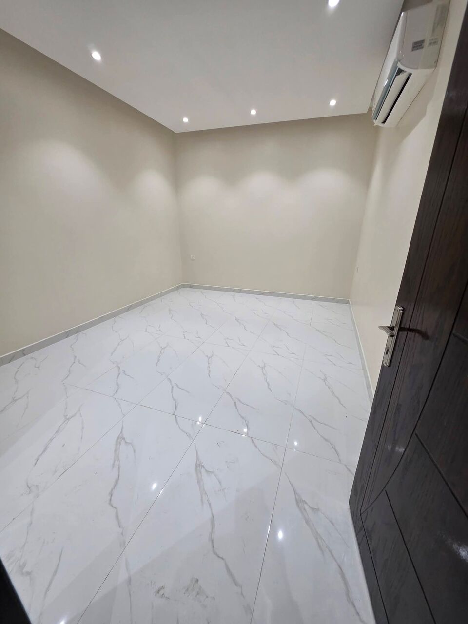 Thuqbah, Apartments, Flats, Houses & Villas, 2 BR,  2 BR New Luxury Bachelor Apartment For Rent In Al Khobar 21,000 SAR/Year