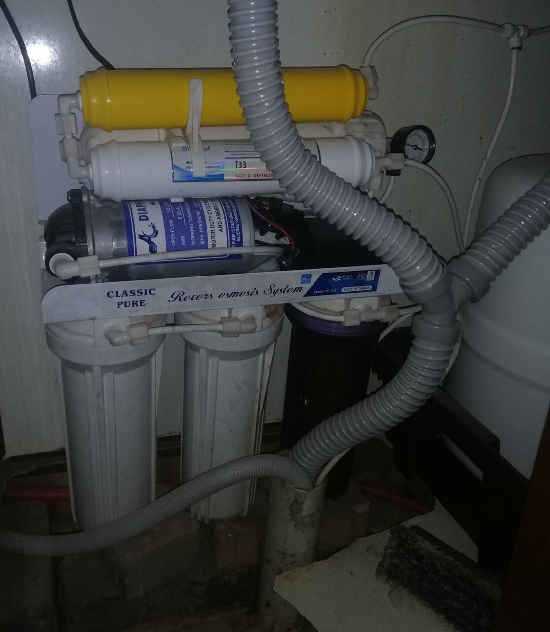 Dhahrat Laban, Furniture, SAR 3000,  Household Items For Sale: Refrigerator, Gas Oven, Window AC, Water Dispenser & Dec