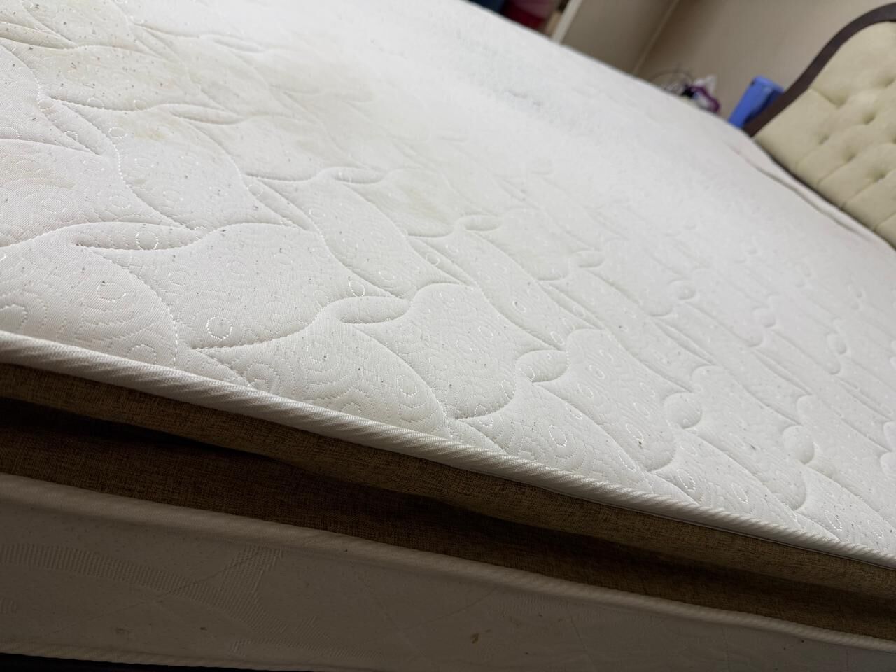 Riyadh, Furniture, SAR 250,  Mattress (220cm*220cm) Used King Size Mattress Available For Sale In Good Condition.