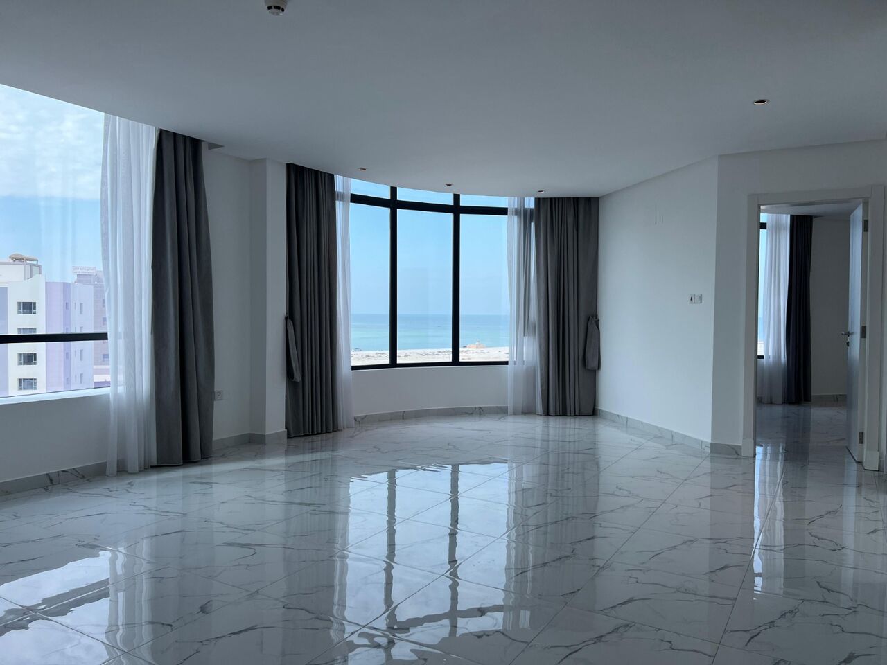 Manama, Apartments, Flats, Houses & Villas, BHD 390/month,  2 BR,  TWO BEDROOM FLAT AT SEEF