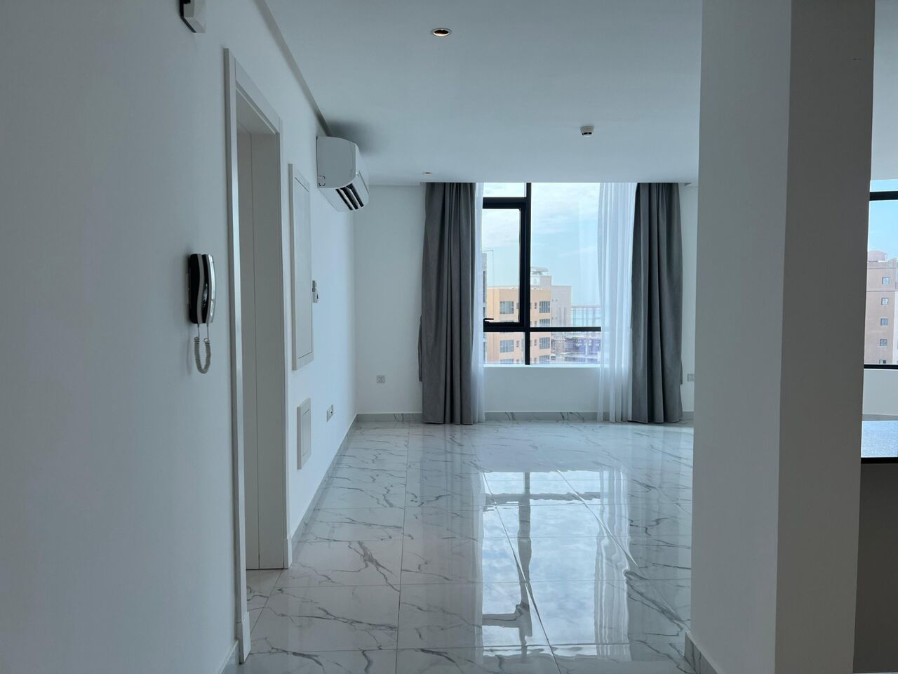 Manama, Apartments, Flats, Houses & Villas, BHD 390/month,  2 BR,  TWO BEDROOM FLAT AT SEEF